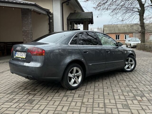Серый Ауди А4, объемом двигателя 2 л и пробегом 370 тыс. км за 3000 $, фото 3 на Automoto.ua