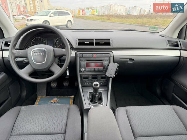 Сірий Ауді А4, об'ємом двигуна 1.6 л та пробігом 176 тис. км за 7999 $, фото 60 на Automoto.ua