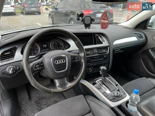 Сірий Ауді А4, об'ємом двигуна 2.7 л та пробігом 262 тис. км за 9199 $, фото 13 на Automoto.ua