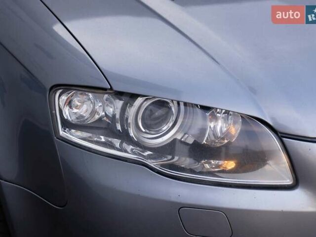 Сірий Ауді А4, об'ємом двигуна 2 л та пробігом 248 тис. км за 7300 $, фото 2 на Automoto.ua