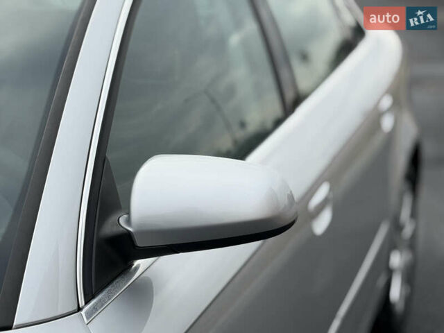 Сірий Ауді А4, об'ємом двигуна 1.6 л та пробігом 176 тис. км за 7999 $, фото 4 на Automoto.ua