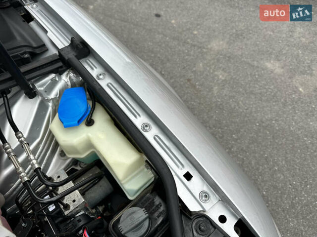 Серый Ауди А4, объемом двигателя 1.6 л и пробегом 171 тыс. км за 8599 $, фото 74 на Automoto.ua