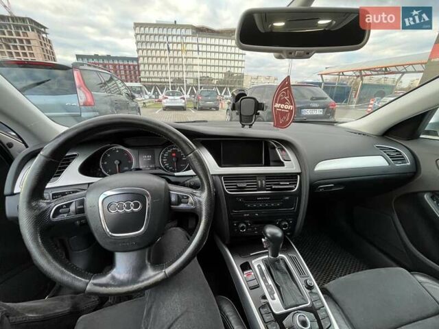 Сірий Ауді А4, об'ємом двигуна 2.7 л та пробігом 262 тис. км за 9199 $, фото 16 на Automoto.ua