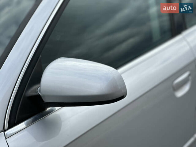 Серый Ауди А4, объемом двигателя 1.6 л и пробегом 171 тыс. км за 8599 $, фото 4 на Automoto.ua