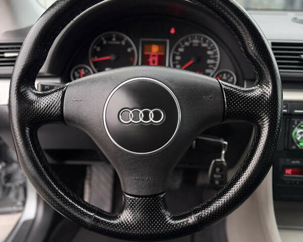 Сірий Ауді А4, об'ємом двигуна 1.6 л та пробігом 193 тис. км за 6500 $, фото 45 на Automoto.ua