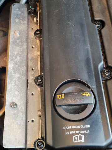 Сірий Ауді А4, об'ємом двигуна 1.6 л та пробігом 166 тис. км за 7100 $, фото 26 на Automoto.ua