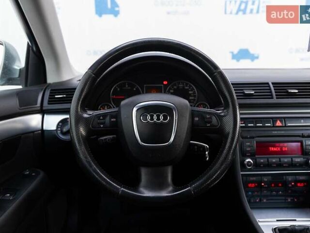 Сірий Ауді А4, об'ємом двигуна 2 л та пробігом 248 тис. км за 7300 $, фото 13 на Automoto.ua