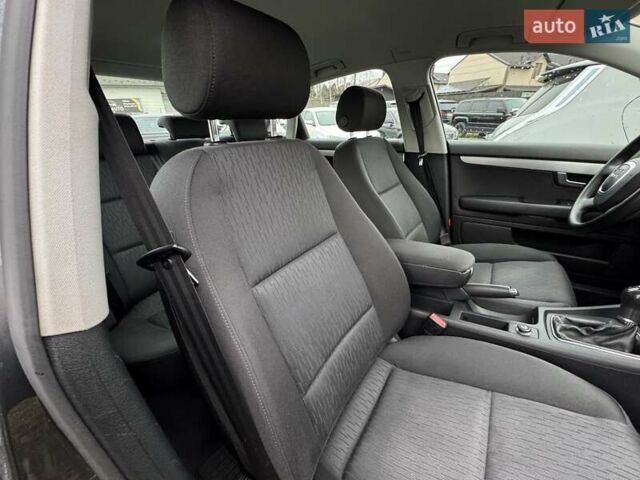 Серый Ауди А4, объемом двигателя 1.6 л и пробегом 167 тыс. км за 6950 $, фото 33 на Automoto.ua