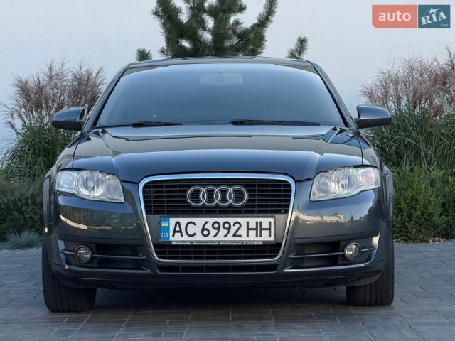 Серый Ауди А4, объемом двигателя 2 л и пробегом 270 тыс. км за 7399 $, фото 5 на Automoto.ua