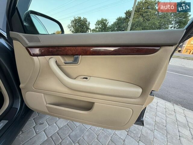 Сірий Ауді А4, об'ємом двигуна 1.8 л та пробігом 193 тис. км за 8650 $, фото 29 на Automoto.ua