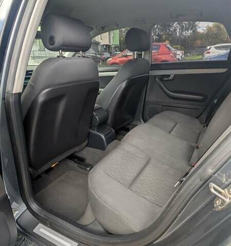 Сірий Ауді А4, об'ємом двигуна 1.6 л та пробігом 200 тис. км за 6500 $, фото 14 на Automoto.ua