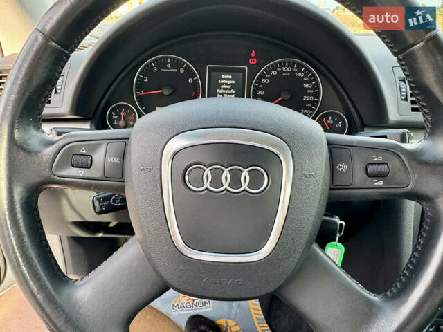 Сірий Ауді А4, об'ємом двигуна 0 л та пробігом 212 тис. км за 8799 $, фото 55 на Automoto.ua
