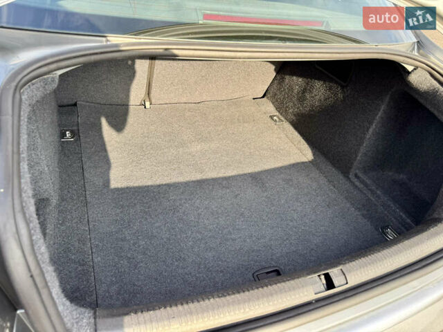 Сірий Ауді А4, об'ємом двигуна 0 л та пробігом 212 тис. км за 8799 $, фото 36 на Automoto.ua