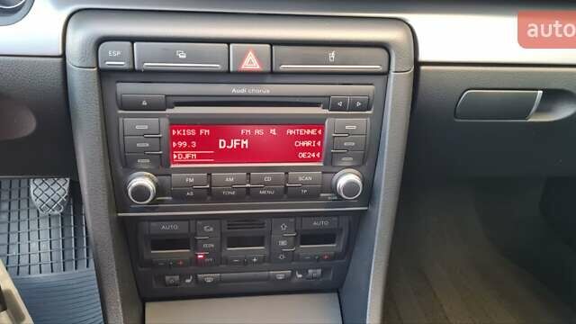 Сірий Ауді А4, об'ємом двигуна 1.6 л та пробігом 166 тис. км за 7900 $, фото 20 на Automoto.ua