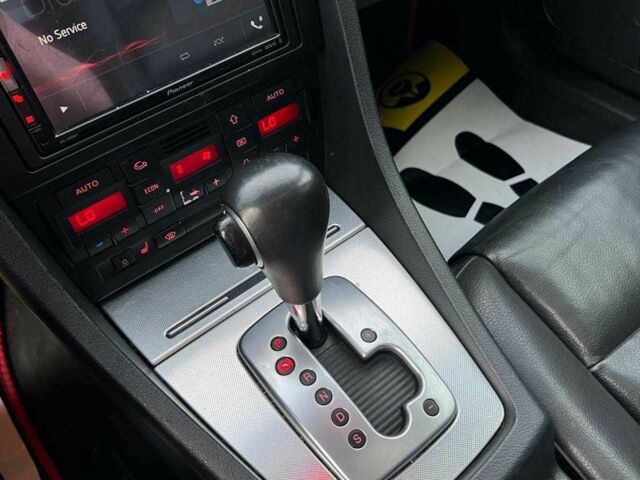 Ауди А4 2007 в Ивано-Франковске на Automoto.ua Серый Ауди А4, объемом двигателя 2 л и пробегом 250 тыс. км за 7300 $, фото 15 на Automoto.ua