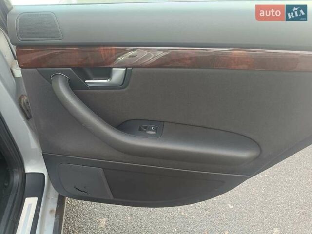 Сірий Ауді А4, об'ємом двигуна 1.8 л та пробігом 160 тис. км за 6500 $, фото 6 на Automoto.ua