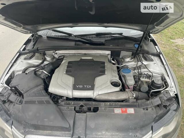 Сірий Ауді А4, об'ємом двигуна 2.7 л та пробігом 250 тис. км за 11000 $, фото 54 на Automoto.ua
