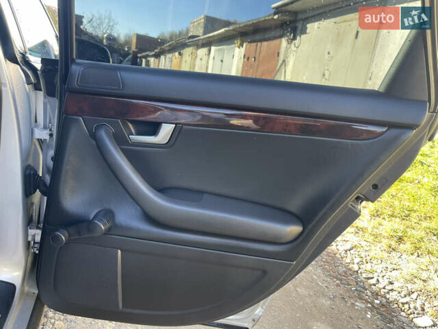 Серый Ауди А4, объемом двигателя 2 л и пробегом 385 тыс. км за 6150 $, фото 10 на Automoto.ua