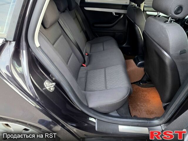 Серый Ауди А4, объемом двигателя 1.6 л и пробегом 207 тыс. км за 6500 $, фото 2 на Automoto.ua