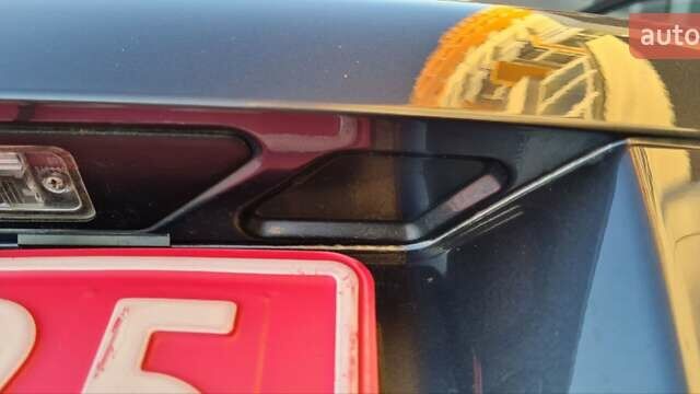 Сірий Ауді А4, об'ємом двигуна 1.6 л та пробігом 166 тис. км за 7900 $, фото 16 на Automoto.ua