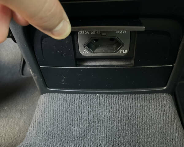 Сірий Ауді А4, об'ємом двигуна 2.7 л та пробігом 280 тис. км за 9800 $, фото 18 на Automoto.ua