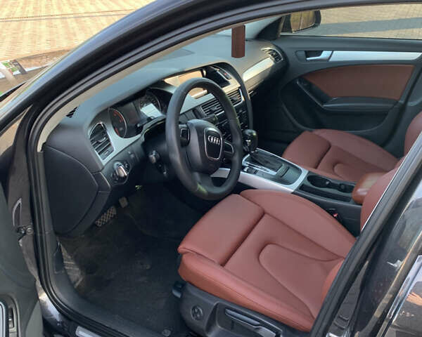 Серый Ауди А4, объемом двигателя 2.7 л и пробегом 400 тыс. км за 8850 $, фото 8 на Automoto.ua