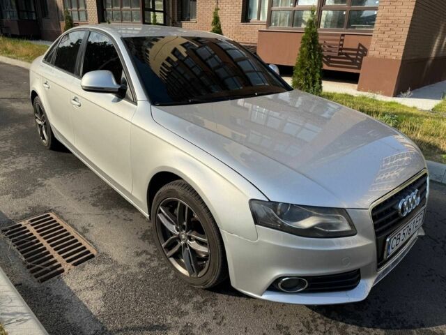 Серый Ауди А4, объемом двигателя 1.8 л и пробегом 340 тыс. км за 8000 $, фото 1 на Automoto.ua