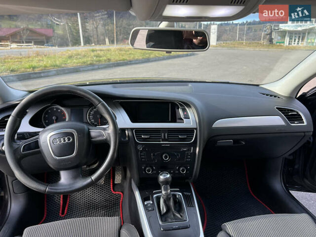 Сірий Ауді А4, об'ємом двигуна 1.8 л та пробігом 190 тис. км за 10499 $, фото 26 на Automoto.ua