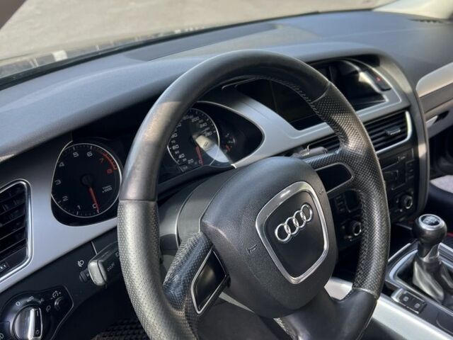 Серый Ауди А4, объемом двигателя 1.8 л и пробегом 190 тыс. км за 10499 $, фото 15 на Automoto.ua