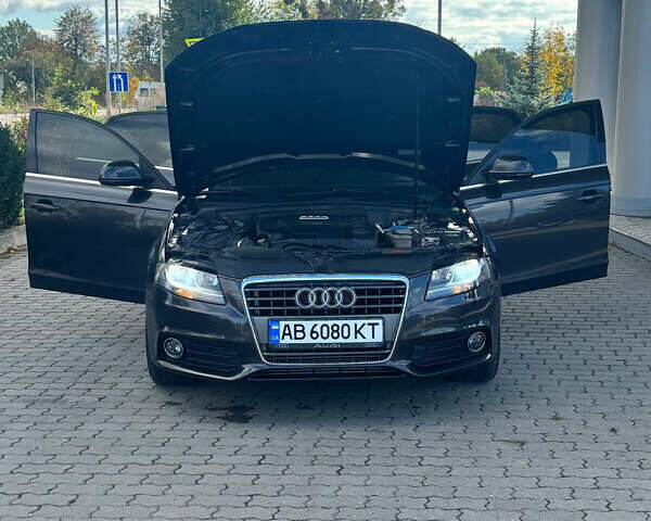 Серый Ауди А4, объемом двигателя 1.97 л и пробегом 308 тыс. км за 11000 $, фото 2 на Automoto.ua