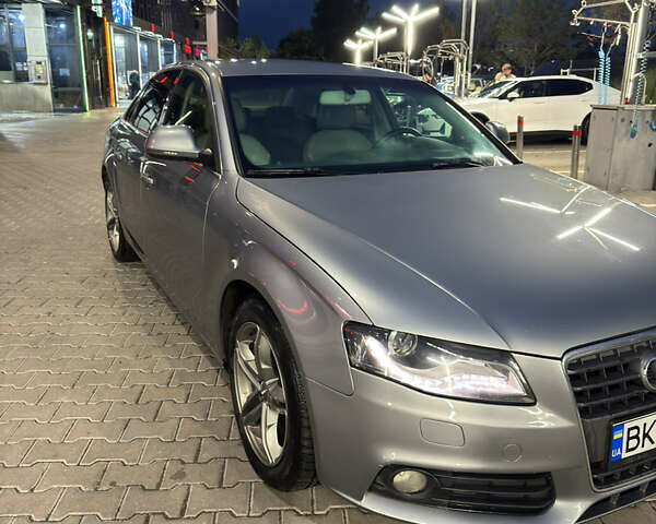 Серый Ауди А4, объемом двигателя 1.97 л и пробегом 336 тыс. км за 7650 $, фото 2 на Automoto.ua