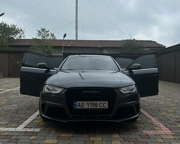 Сірий Ауді А4, об'ємом двигуна 2 л та пробігом 221 тис. км за 7200 $, фото 1 на Automoto.ua