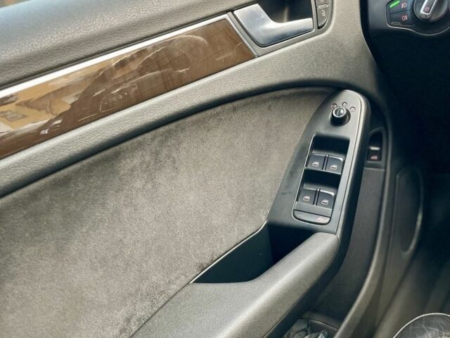 Ауді А4 2008 у Хусте на Automoto.ua Сірий Ауді А4, об'ємом двигуна 2.7 л та пробігом 278 тис. км за 9800 $, фото 18 на Automoto.ua