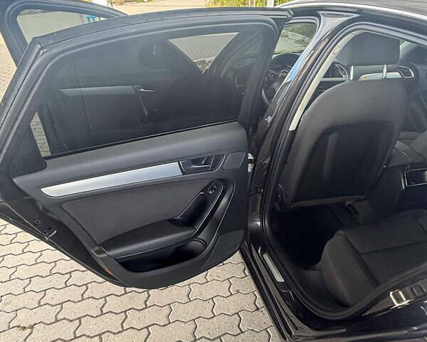 Серый Ауди А4, объемом двигателя 1.97 л и пробегом 308 тыс. км за 11000 $, фото 17 на Automoto.ua