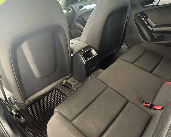 Серый Ауди А4, объемом двигателя 1.97 л и пробегом 308 тыс. км за 11000 $, фото 15 на Automoto.ua