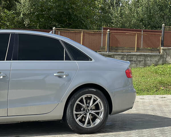 Сірий Ауді А4, об'ємом двигуна 2.01 л та пробігом 274 тис. км за 10800 $, фото 7 на Automoto.ua