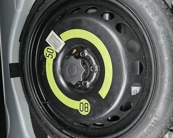 Сірий Ауді А4, об'ємом двигуна 1.8 л та пробігом 188 тис. км за 8499 $, фото 49 на Automoto.ua