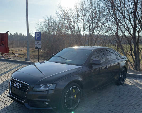 Серый Ауди А4, объемом двигателя 2.7 л и пробегом 400 тыс. км за 8850 $, фото 11 на Automoto.ua