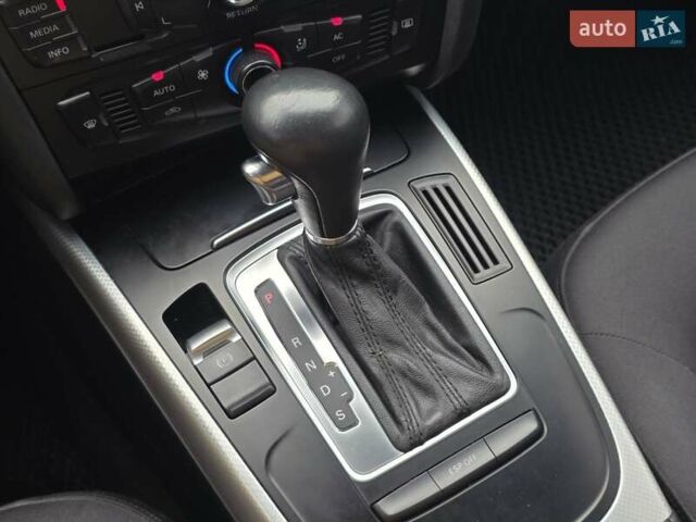 Сірий Ауді А4, об'ємом двигуна 1.8 л та пробігом 188 тис. км за 8499 $, фото 45 на Automoto.ua