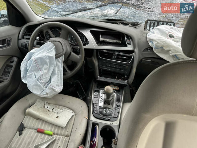 Серый Ауди А4, объемом двигателя 2.7 л и пробегом 200 тыс. км за 2700 $, фото 6 на Automoto.ua