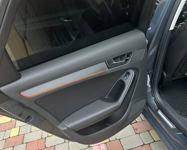 Сірий Ауді А4, об'ємом двигуна 2 л та пробігом 221 тис. км за 7200 $, фото 23 на Automoto.ua