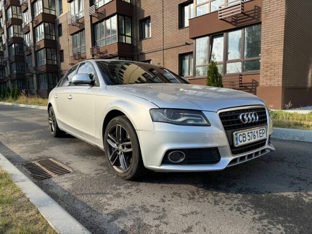 Серый Ауди А4, объемом двигателя 1.8 л и пробегом 340 тыс. км за 8000 $, фото 3 на Automoto.ua