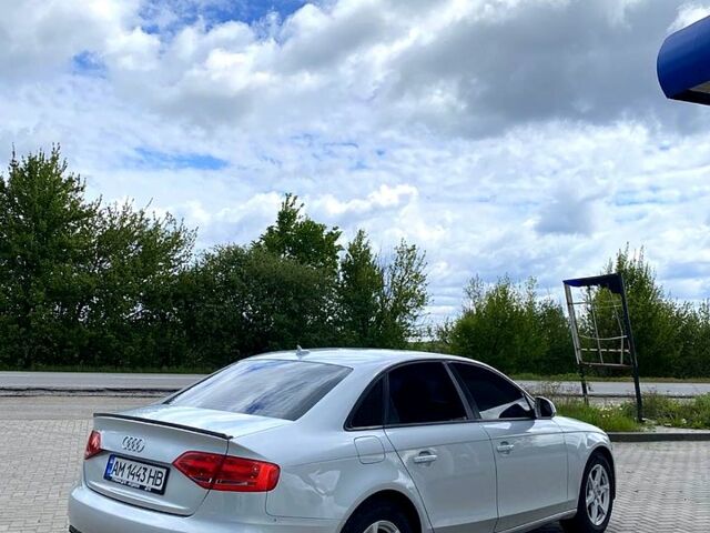 Серый Ауди А4, объемом двигателя 2 л и пробегом 402 тыс. км за 8500 $, фото 3 на Automoto.ua