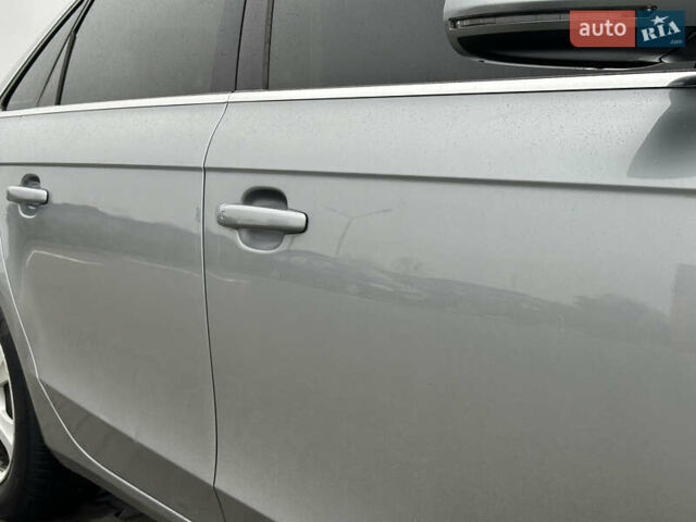 Сірий Ауді А4, об'ємом двигуна 1.8 л та пробігом 193 тис. км за 10000 $, фото 19 на Automoto.ua
