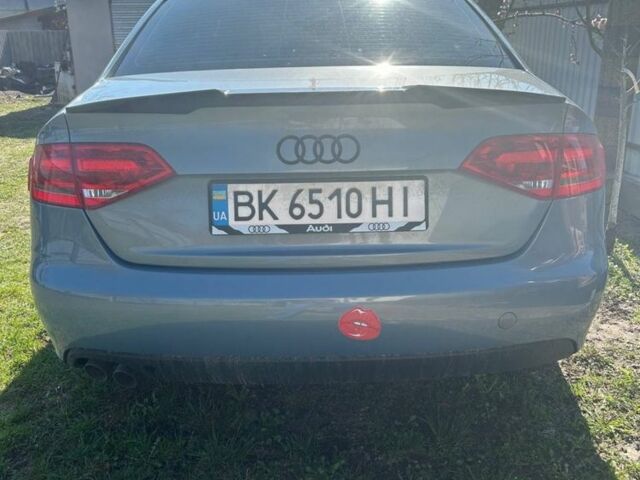 Сірий Ауді А4, об'ємом двигуна 2 л та пробігом 280 тис. км за 9200 $, фото 9 на Automoto.ua