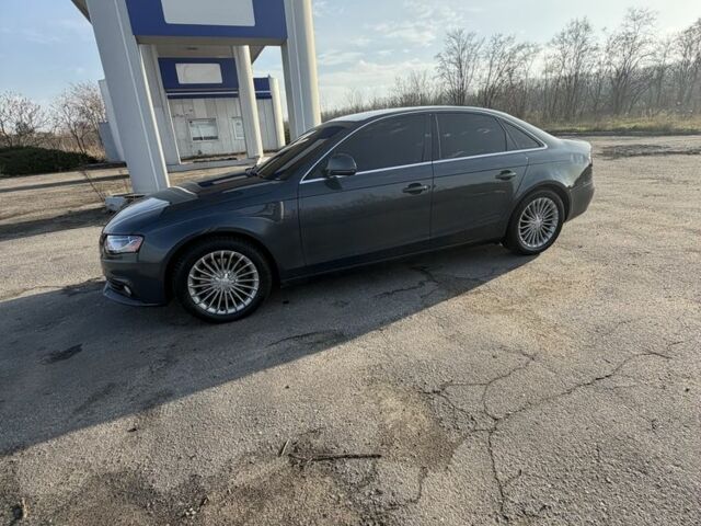 Серый Ауди А4, объемом двигателя 2 л и пробегом 292 тыс. км за 9600 $, фото 1 на Automoto.ua