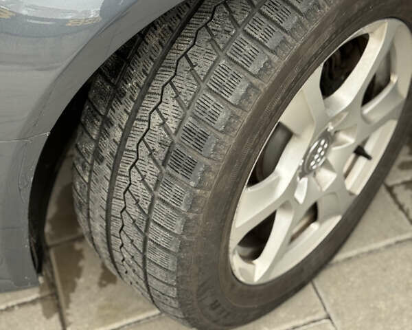 Ауді А4 2008 у Черкасах на Automoto.ua Сірий Ауді А4, об'ємом двигуна 1.97 л та пробігом 217 тис. км за 8400 $, фото 8 на Automoto.ua
