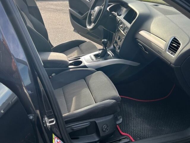 Серый Ауди А4, объемом двигателя 1.8 л и пробегом 190 тыс. км за 10499 $, фото 14 на Automoto.ua