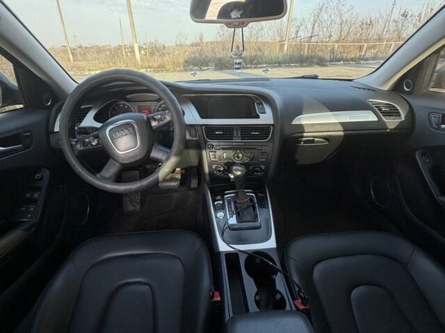 Серый Ауди А4, объемом двигателя 2 л и пробегом 292 тыс. км за 9600 $, фото 8 на Automoto.ua