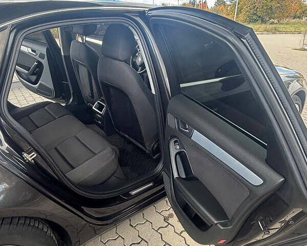 Серый Ауди А4, объемом двигателя 1.97 л и пробегом 308 тыс. км за 11000 $, фото 14 на Automoto.ua